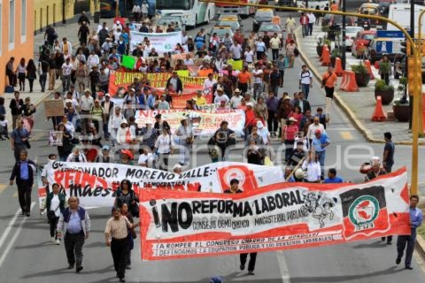 MANIFESTACIÓN MAESTROS