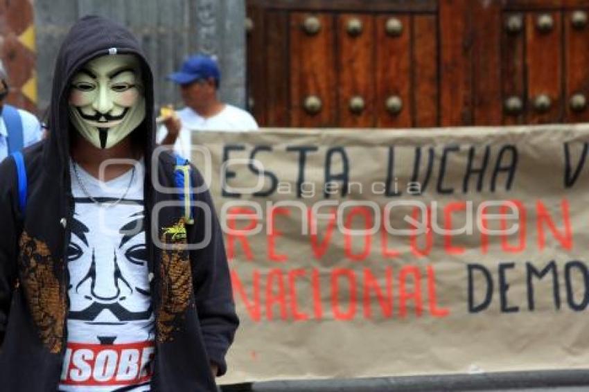 MANIFESTACIÓN MAESTROS