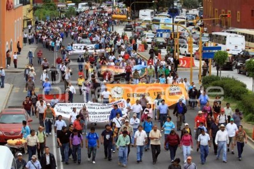 MANIFESTACIÓN MAESTROS