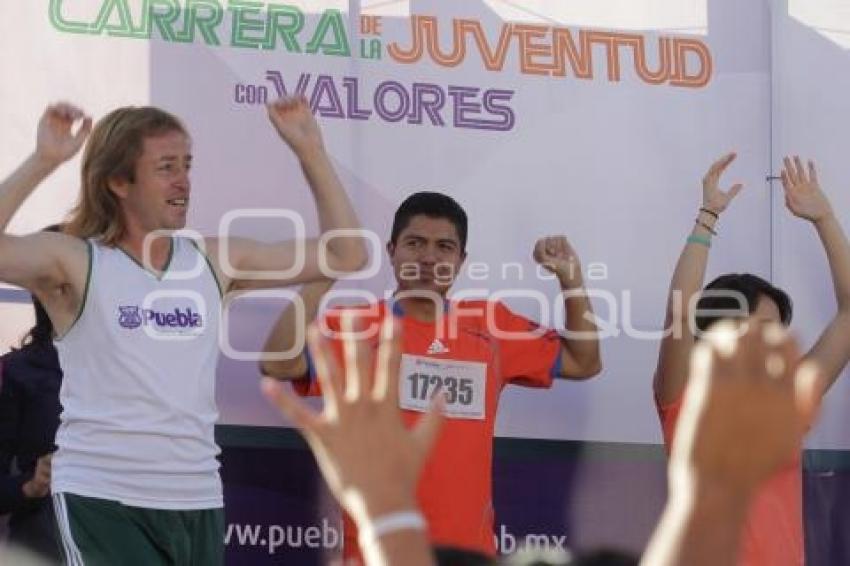 CARRERA DE LA JUVENTUD CON VALORES