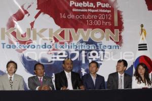 PRESENTACIÓN EQUIPO KUKKIWON DE TAEKWNDO