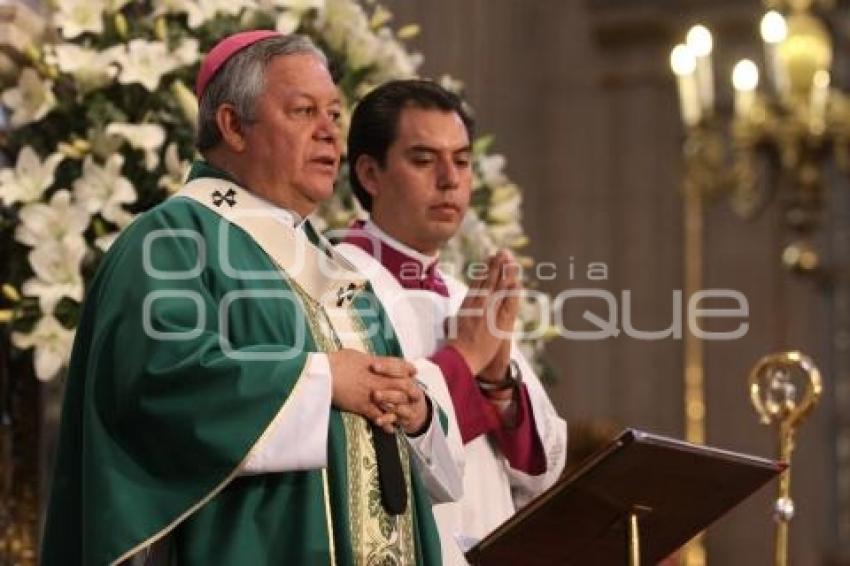 RELIGIÓN . ARZOBISPO