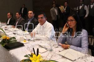 REUNIÓN GOBERNADOR CON DIPUTADOS LOCALES