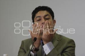 CONGRESO . EDGAR SALOMÓN