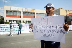 MANIFESTACIÓN FRENTE A LA SECRETARÍA DE TRABAJO