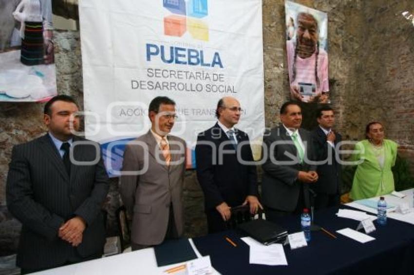 FIRMA CONVENIO INAPAM-DESESO