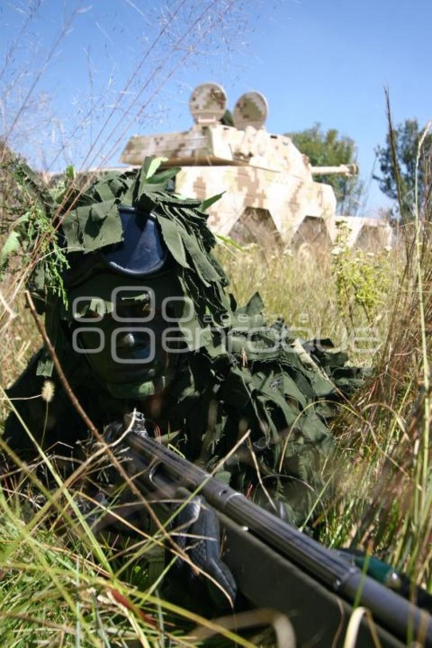 EJERCICIOS ESCUELA MILITAR DE BLINDAJE