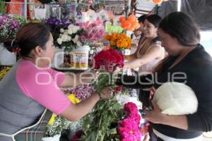 FLOR DE MUERTO