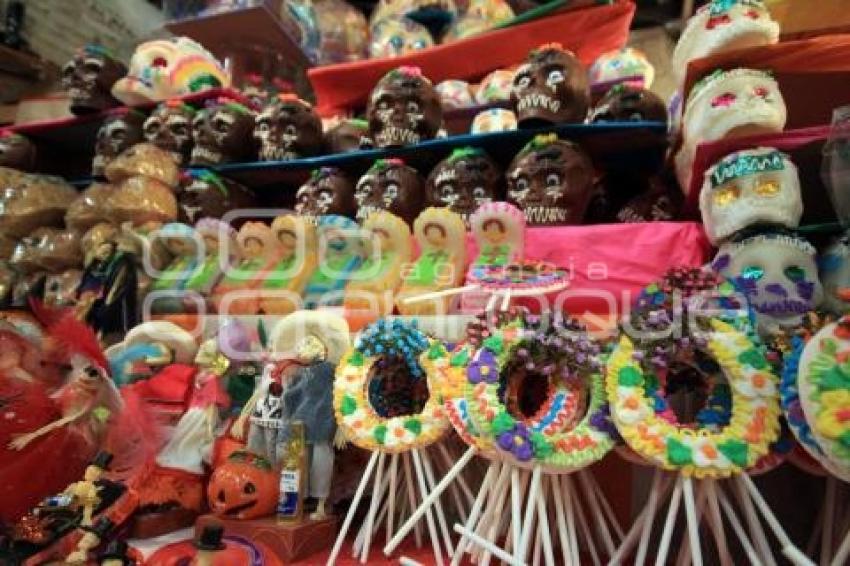 VENTA DE CALAVERITAS Y DULCES DE MUERTOS