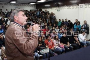 TONY GALI EN ADMINISTRACIÓN DE LA BUAP