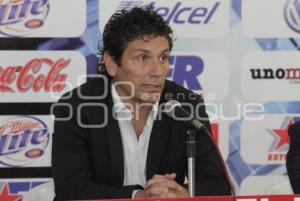 CARLOS POBLETE NUEVO TÉCNICO DEL PUEBLA