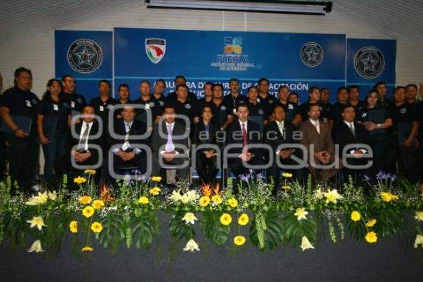 CAPACITACIÓN DE POLICIAS ESTATALES ACREDITABLES