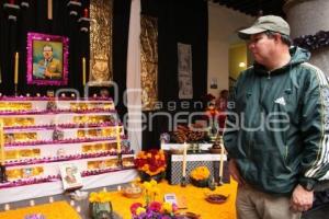 DÍA DE MUERTOS. OFRENDAS CASA DE CULTURA