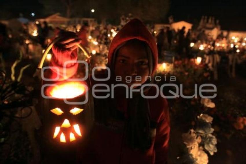 PANTEÓN XOCHITLÁN TODOS SANTOS