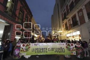 DESFILE DE MOJIGANGAS