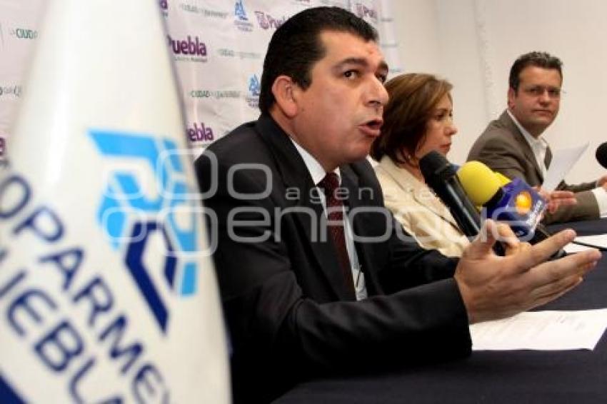 AUTOEMPLEATE MUJER