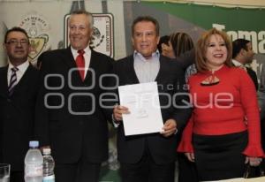 FIRMAN CONVENIO BUAP Y FORO DE LEGISLADORES