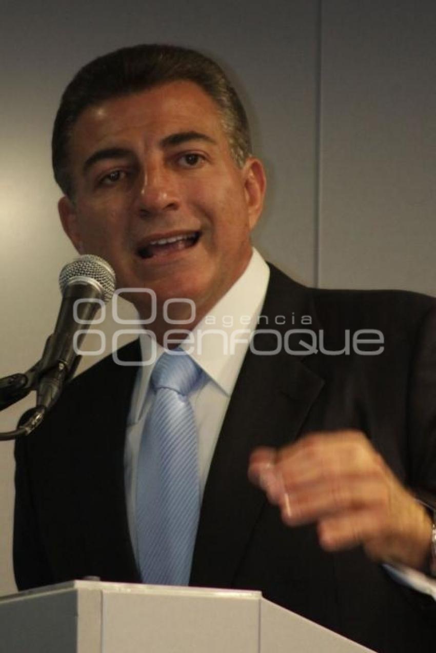 UPAEP. TONY GALI