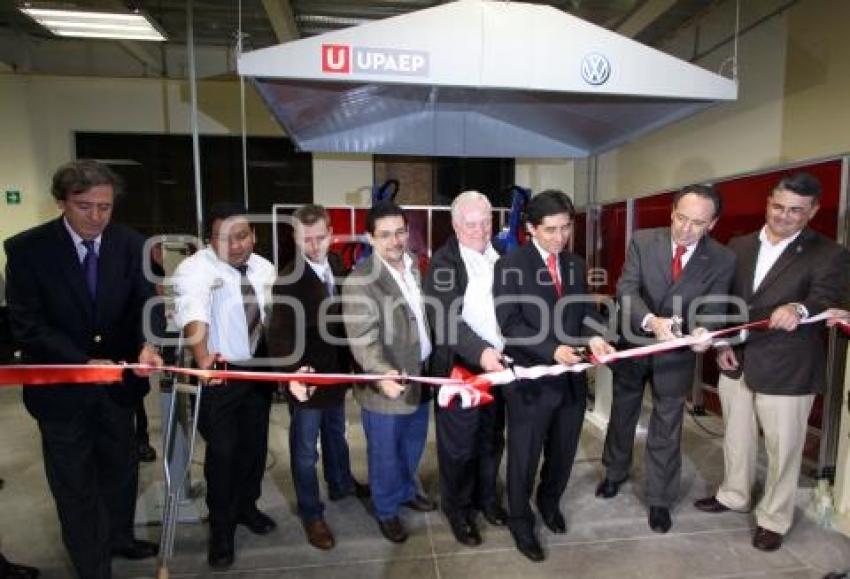 INAUGURACIÓN CENTRO DE ROBOTICA Y SOLDADURA