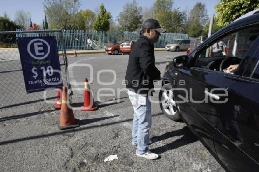 COBRO ESTACIONAMIENTO . PARQUE DEL ARTE