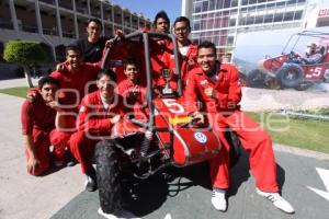 ESTUDIANTES UPAEP GANADORES COMPETENCIA AUTOS PROTOTIPOS