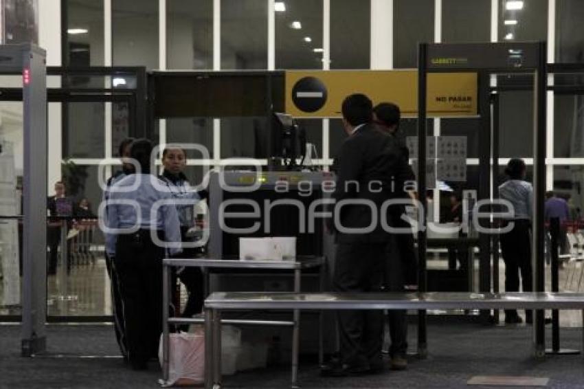 AEROPUERTO INTERNACIONAL HERMANOS SERDÁN