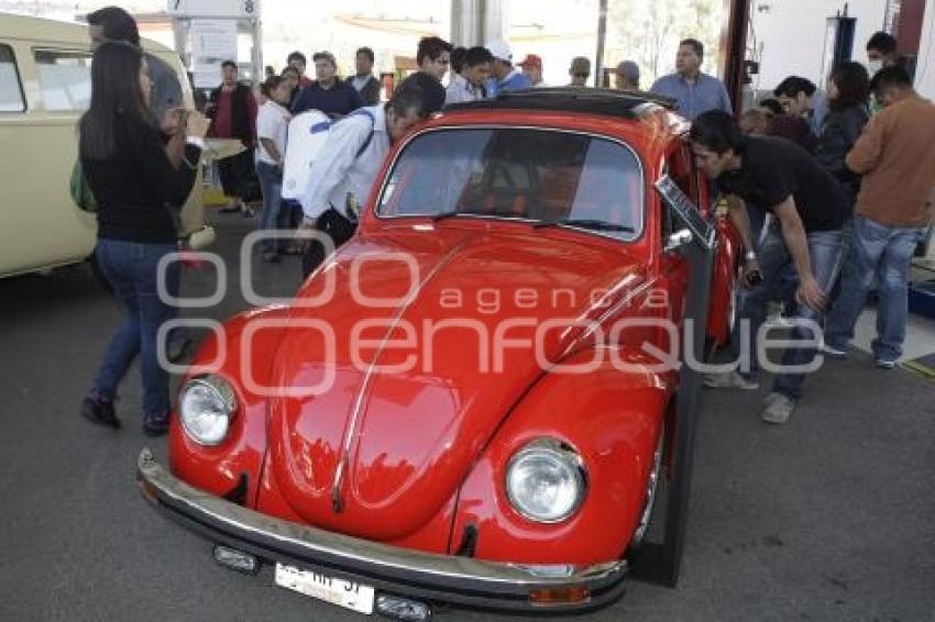 AUTOS CLÁSICOS . VOLKSWAGEN