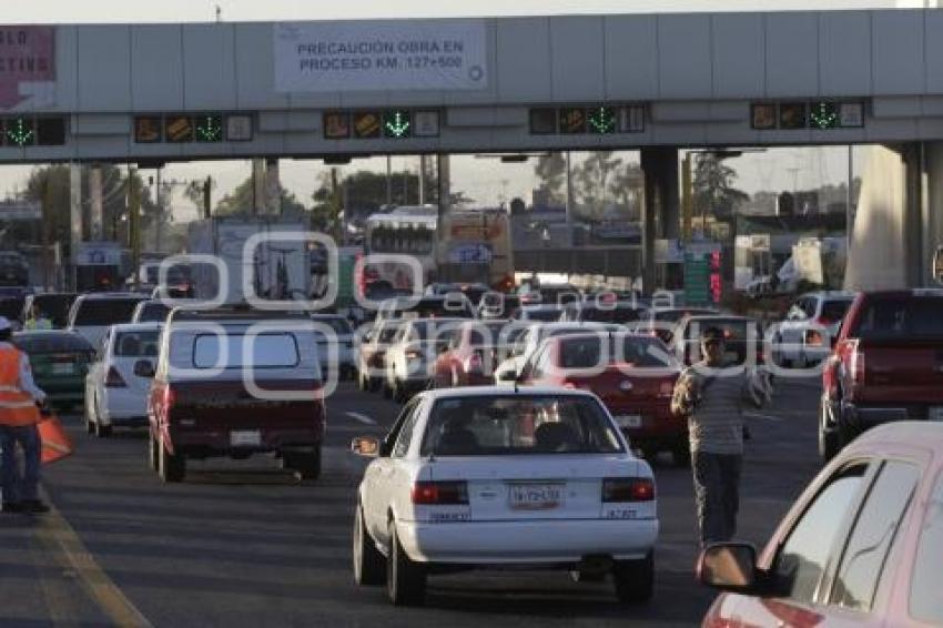 TRÁFICO EN CASETA AMOZOC