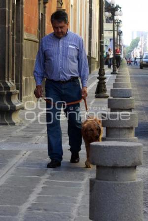 AMPLÍAN ZONA PEATONAL