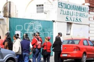 PRESENCIA POLICIACA EN EL SINDICATO DEL IMSS