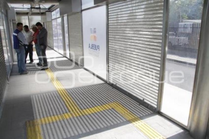 PARADERO DEL METROBÚS