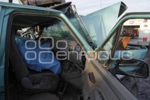 CHOQUE CON SALDO FATAL EN AUTOPISTA