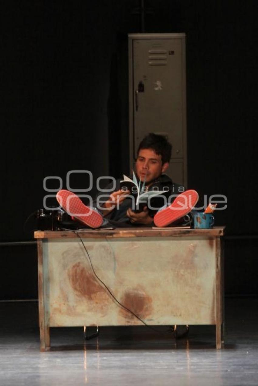ALMACENADOS. FESTIVAL DE TEATRO HÉCTOR AZAR