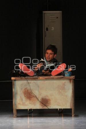 ALMACENADOS. FESTIVAL DE TEATRO HÉCTOR AZAR