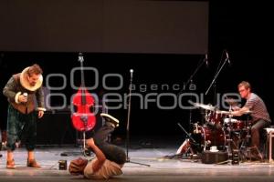 FESTIVAL INTERNACIONAL DE TEATRO HECTOR AZAR