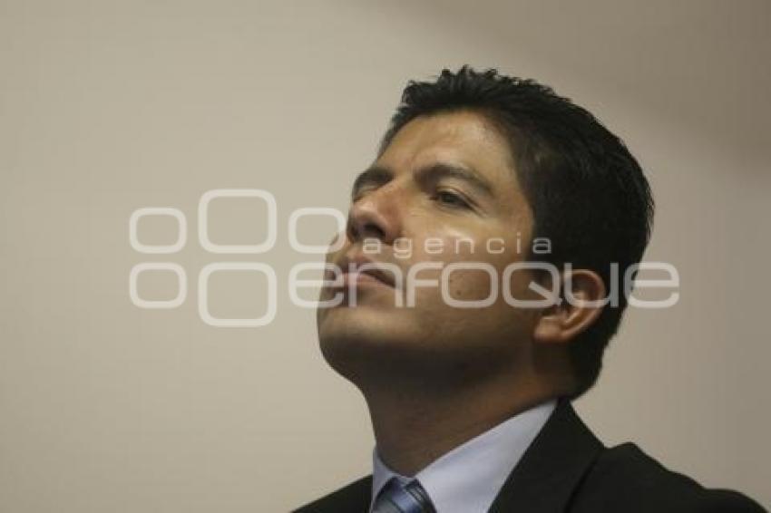 ALCALDE . EDUARDO RIVERA