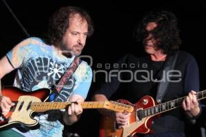 CONCIERTO . CAIFANES