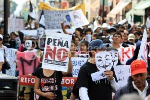 MANIFESTACIÓN EN CONTRA DE PEÑA NIETO