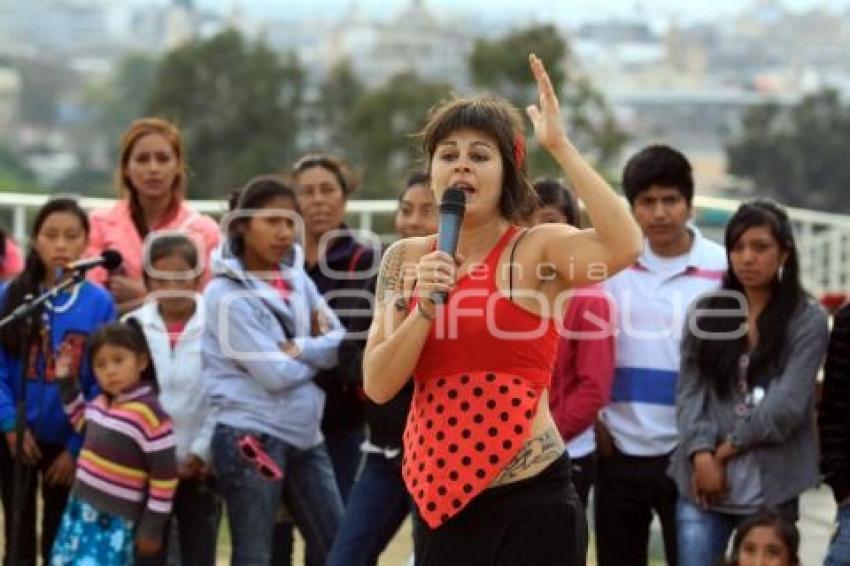 FRANXI NARA. FESTIVAL INTERNACIONAL DE TEATRO HÉCTOR AZAR