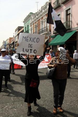 MANIFESTACIÓN EN CONTRA DE PEÑA NIETO