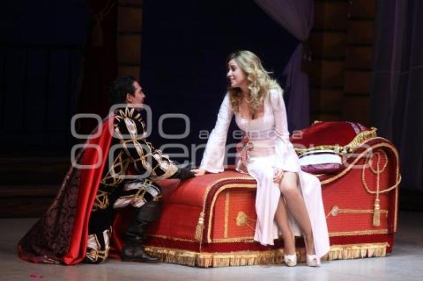 PRESENTACIÓN TENORIO CÓMICO