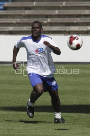 ENTRENAMIENTO PUEBLA . SEGUNDO CASTILLO