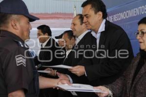 ENTREGA DE ESTÍMULOS A POLICÍA AUXILIAR