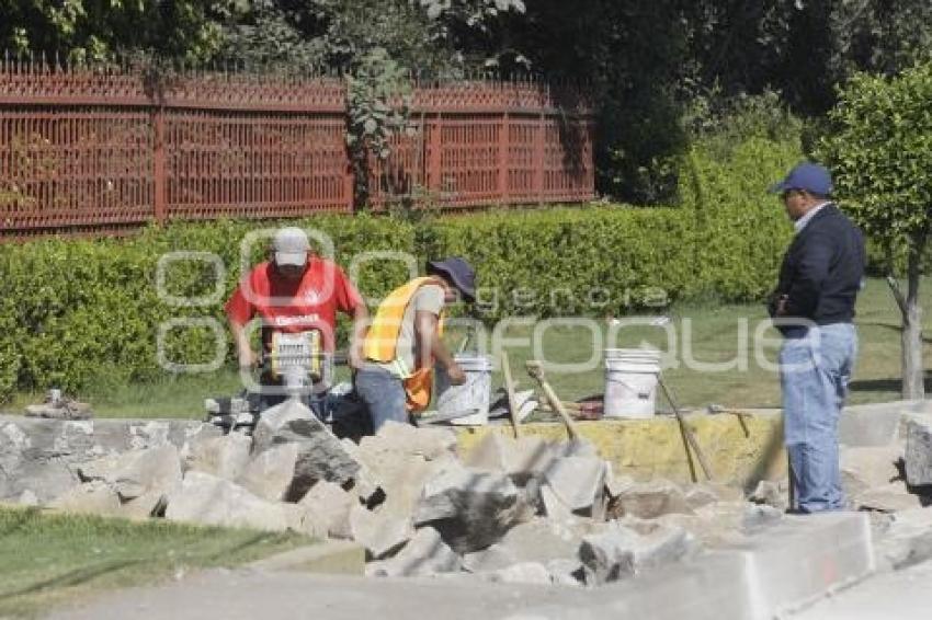 OBRAS . BULEVAR HERMANOS SERDÁN