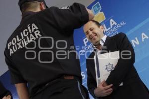ENTREGA DE ESTÍMULOS A POLICÍA AUXILIAR