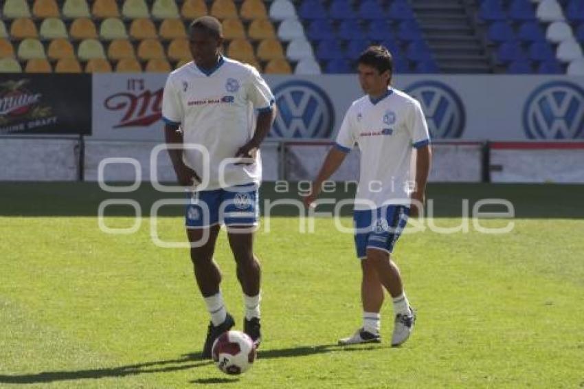 PUEBLA F. C.