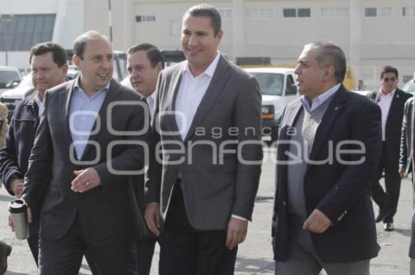 ENTREGAN EQUIPO Y VEHÍCULOS A LA POLICÍA ESTATAL