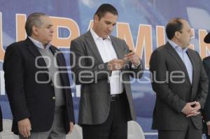 ENTREGAN EQUIPO Y VEHÍCULOS A LA POLICÍA ESTATAL