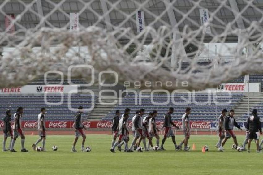 ENTRENAMIENTO LOBOS BUAP