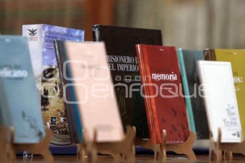 COLECCIÓN DE LIBROS 2012. BIBLIOTECA PALAFOXIANA